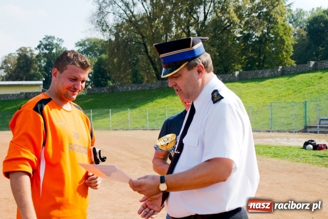 Zdjęcie w galerii na portalu naszraciborz.pl: Strażacy z regionu rywalizowali przy Zamkowej. Reprezentanci PSP Racibórz tuż za podium wiadomości z regionu