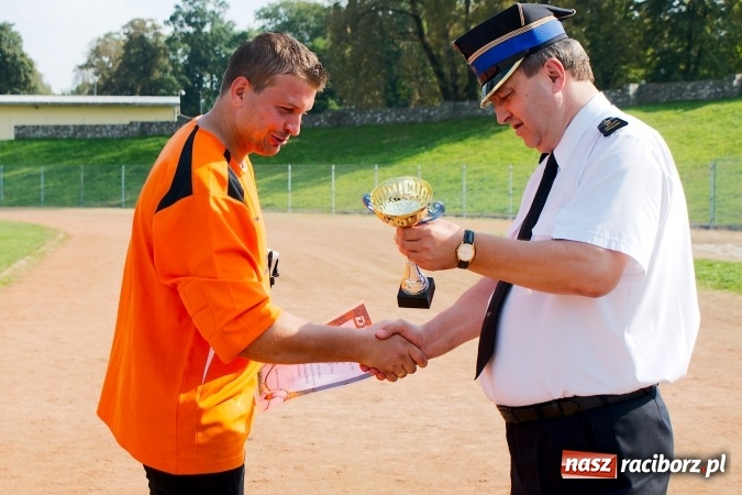 Zdjęcie w galerii na portalu naszraciborz.pl: Strażacy z regionu rywalizowali przy Zamkowej. Reprezentanci PSP Racibórz tuż za podium wiadomości z regionu