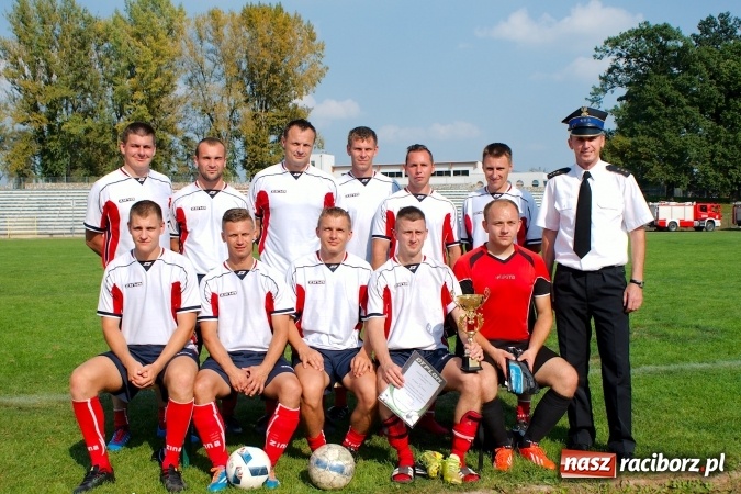 Zdjęcie w galerii na portalu naszraciborz.pl: Strażacy z regionu rywalizowali przy Zamkowej. Reprezentanci PSP Racibórz tuż za podium wiadomości z regionu