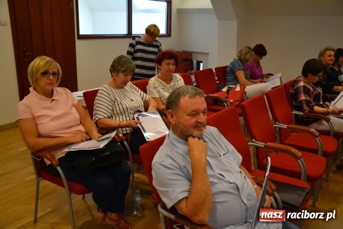 Zdjęcie w galerii na portalu naszraciborz.pl: Na Zamku Piastowskim trwa Śląskie Forum Oświaty Samorządowej  wiadomości z regionu