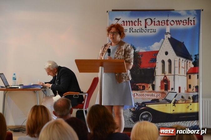 Zdjęcie w galerii na portalu naszraciborz.pl: Na Zamku Piastowskim trwa Śląskie Forum Oświaty Samorządowej  wiadomości z regionu