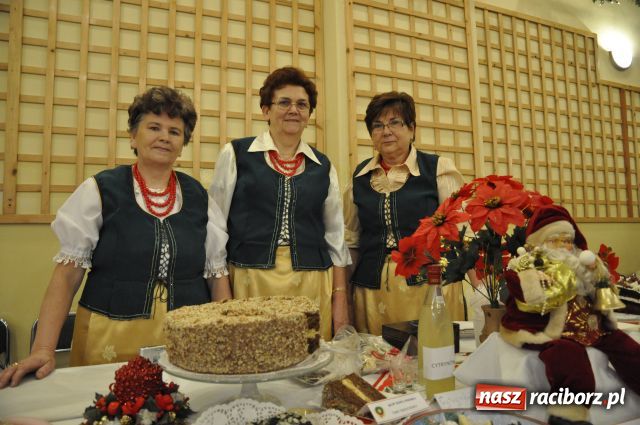 Zdjęcie w galerii na portalu naszraciborz.pl: W Tworkowie zapachniało świętami wiadomości z regionu