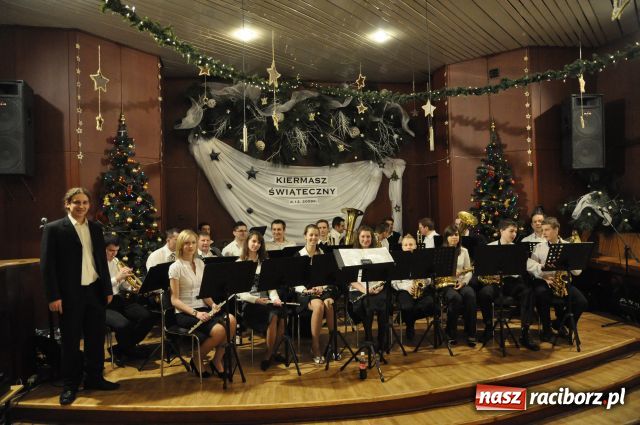 Zdjęcie w galerii na portalu naszraciborz.pl: W Tworkowie zapachniało świętami wiadomości z regionu