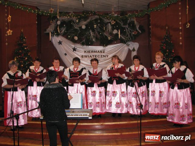 Zdjęcie w galerii na portalu naszraciborz.pl: W Tworkowie zapachniało świętami wiadomości z regionu