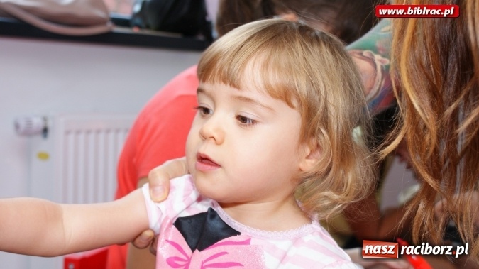 Zdjęcie w galerii na portalu naszraciborz.pl: Klub Malucha: zabawy w wiejskiej zagrodzie  wiadomości z regionu