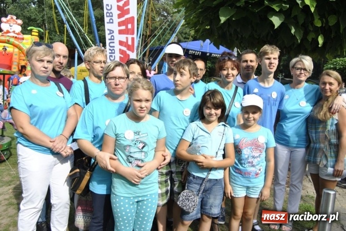 Zdjęcie w galerii na portalu naszraciborz.pl: 10 tysięcy złotych dla Spektrum od pracowników RAFAKO wiadomości z regionu