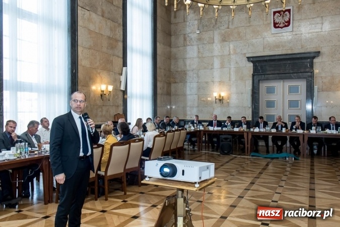 Zdjęcie w galerii na portalu naszraciborz.pl: Regionalny impuls dla rozwoju wiadomości z regionu