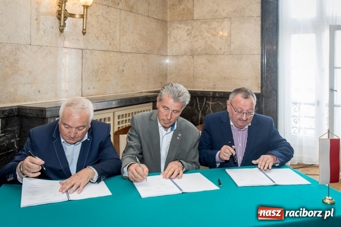 Zdjęcie w galerii na portalu naszraciborz.pl: Regionalny impuls dla rozwoju wiadomości z regionu