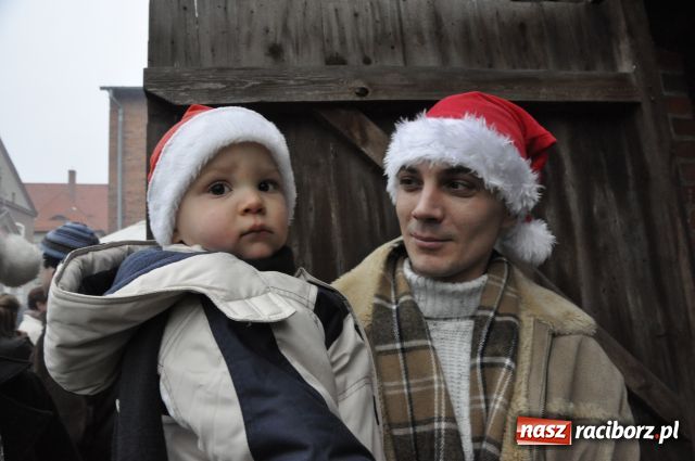 Zdjęcie w galerii na portalu naszraciborz.pl: Przed świętami u plebana wiadomości z regionu