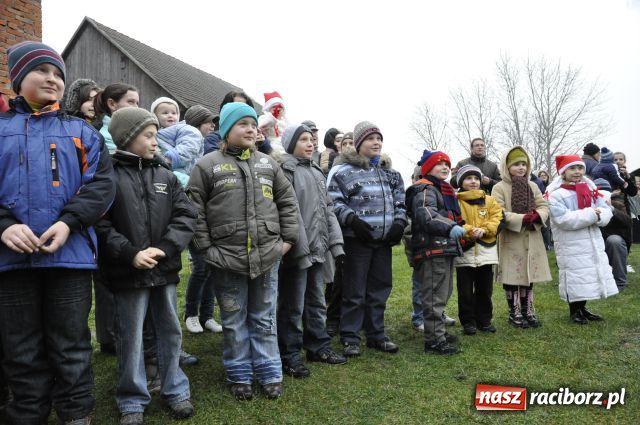 Zdjęcie w galerii na portalu naszraciborz.pl: Przed świętami u plebana wiadomości z regionu