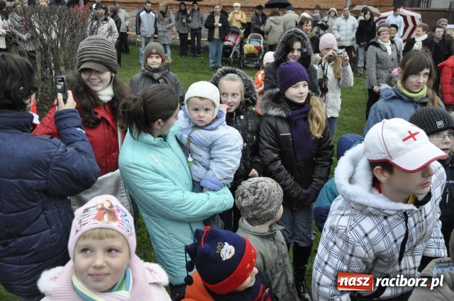 Zdjęcie w galerii na portalu naszraciborz.pl: Przed świętami u plebana wiadomości z regionu