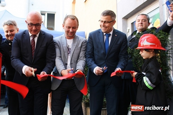 Zdjęcie w galerii na portalu naszraciborz.pl: Uroczyste otwarcie Centrum Edukacji Przeciwpożarowej w Chorzowie wiadomości z regionu