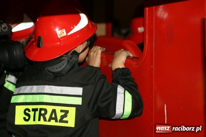 Zdjęcie w galerii na portalu naszraciborz.pl: Uroczyste otwarcie Centrum Edukacji Przeciwpożarowej w Chorzowie wiadomości z regionu