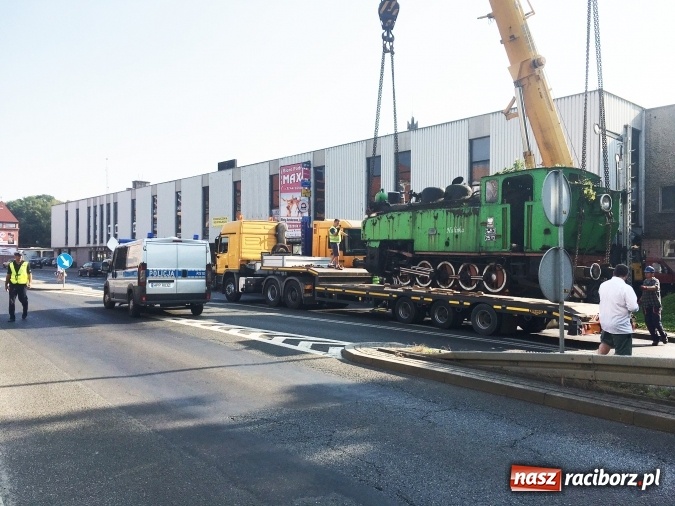 Zdjęcie w galerii na portalu naszraciborz.pl: Operacja Tw53 Halinka. Zobacz na zdjęciach, jak przygotowano parowóz do transportu wiadomości z regionu