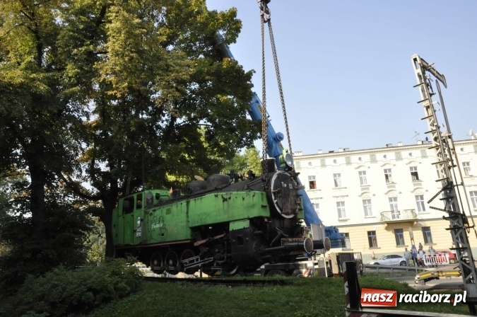 Zdjęcie w galerii na portalu naszraciborz.pl: Operacja Tw53 Halinka. Zobacz na zdjęciach, jak przygotowano parowóz do transportu wiadomości z regionu