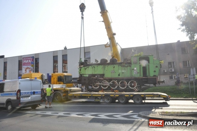 Zdjęcie w galerii na portalu naszraciborz.pl: Operacja Tw53 Halinka. Zobacz na zdjęciach, jak przygotowano parowóz do transportu wiadomości z regionu