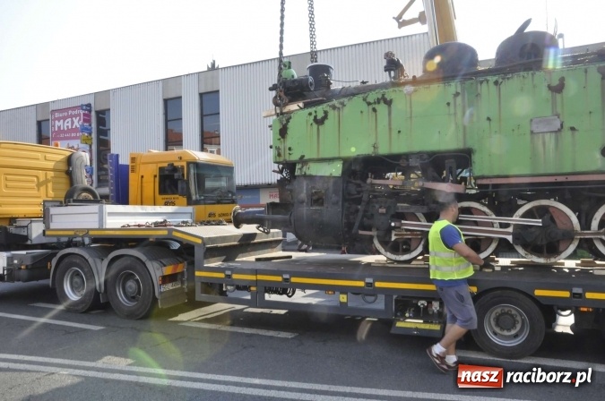 Zdjęcie w galerii na portalu naszraciborz.pl: Operacja Tw53 Halinka. Zobacz na zdjęciach, jak przygotowano parowóz do transportu wiadomości z regionu