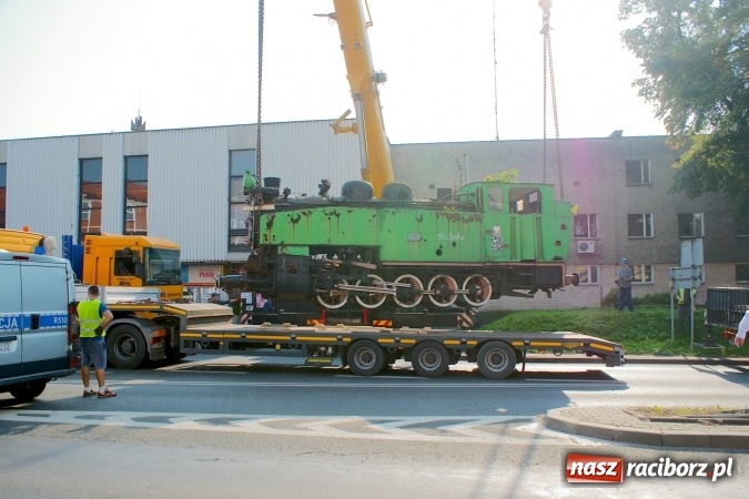 Zdjęcie w galerii na portalu naszraciborz.pl: Operacja Tw53 Halinka. Zobacz na zdjęciach, jak przygotowano parowóz do transportu wiadomości z regionu