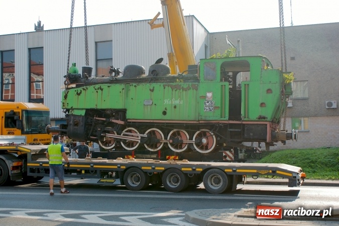 Zdjęcie w galerii na portalu naszraciborz.pl: Operacja Tw53 Halinka. Zobacz na zdjęciach, jak przygotowano parowóz do transportu wiadomości z regionu
