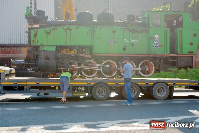 Zdjęcie w galerii na portalu naszraciborz.pl: Operacja Tw53 Halinka. Zobacz na zdjęciach, jak przygotowano parowóz do transportu wiadomości z regionu