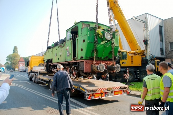 Zdjęcie w galerii na portalu naszraciborz.pl: Operacja Tw53 Halinka. Zobacz na zdjęciach, jak przygotowano parowóz do transportu wiadomości z regionu