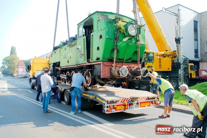 Zdjęcie w galerii na portalu naszraciborz.pl: Operacja Tw53 Halinka. Zobacz na zdjęciach, jak przygotowano parowóz do transportu wiadomości z regionu