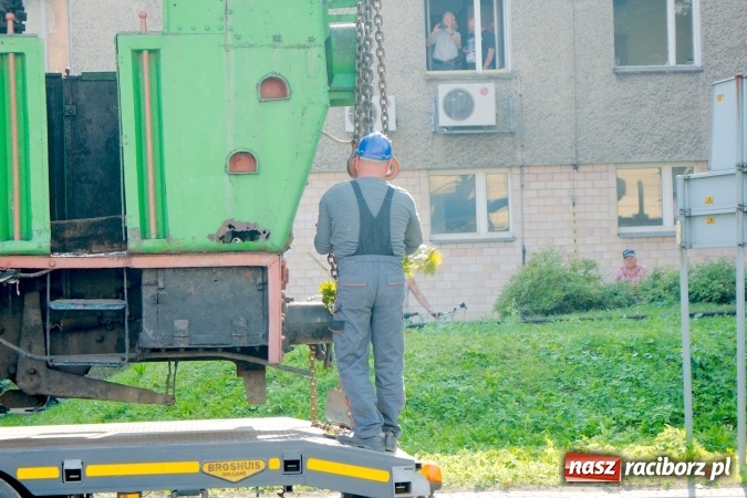 Zdjęcie w galerii na portalu naszraciborz.pl: Operacja Tw53 Halinka. Zobacz na zdjęciach, jak przygotowano parowóz do transportu wiadomości z regionu