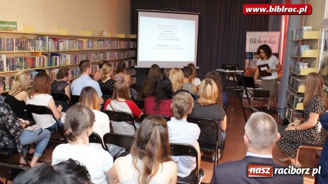Zdjęcie w galerii na portalu naszraciborz.pl: Foto-konfrontacje w raciborskiej bibliotece  wiadomości z regionu