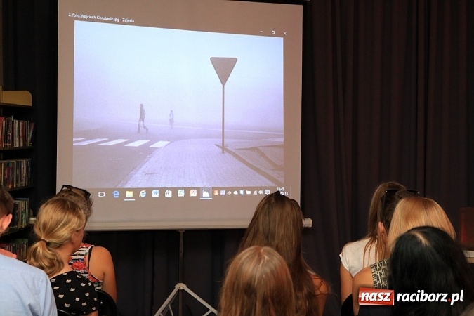 Zdjęcie w galerii na portalu naszraciborz.pl: Foto-konfrontacje w raciborskiej bibliotece  wiadomości z regionu