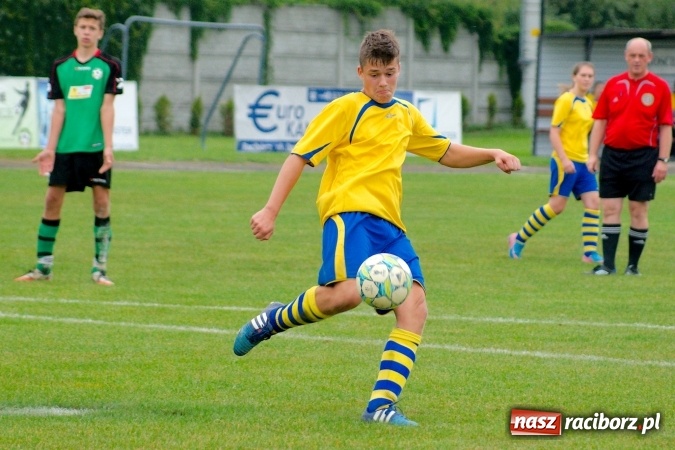 Zdjęcie w galerii na portalu naszraciborz.pl: Juniorzy młodsi: Drużyna Tworkowa lepsza od Pawłowa wiadomości z regionu