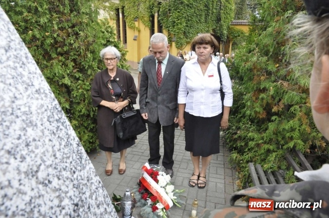 Zdjęcie w galerii na portalu naszraciborz.pl: 17 września 1939 roku - Racibórz pamięta! Apel Sybiraków na Jeruzalem wiadomości z regionu