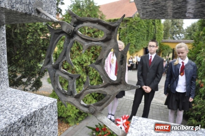 Zdjęcie w galerii na portalu naszraciborz.pl: 17 września 1939 roku - Racibórz pamięta! Apel Sybiraków na Jeruzalem wiadomości z regionu