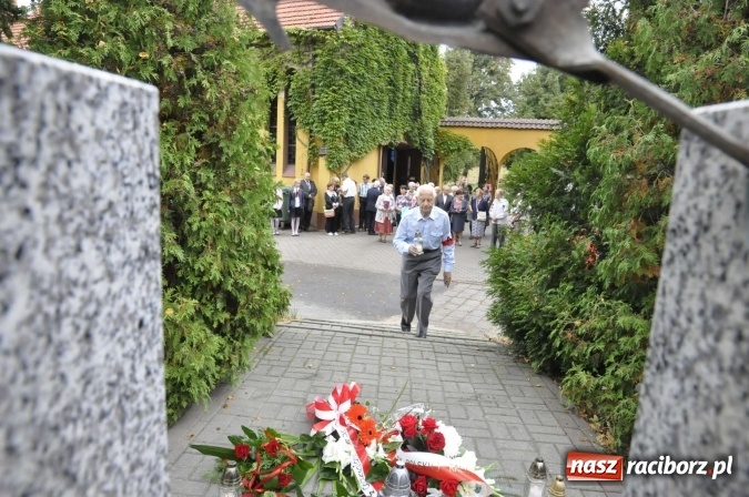 Zdjęcie w galerii na portalu naszraciborz.pl: 17 września 1939 roku - Racibórz pamięta! Apel Sybiraków na Jeruzalem wiadomości z regionu