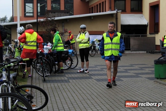 Zdjęcie w galerii na portalu naszraciborz.pl: Mieszkańcy gminy Kornowac i Czesi na rowerach uczcili 10-lecie współpracy  wiadomości z regionu