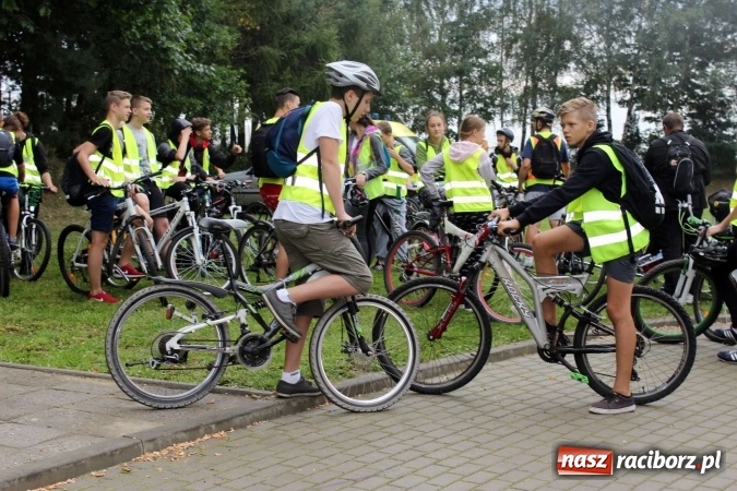 Zdjęcie w galerii na portalu naszraciborz.pl: Mieszkańcy gminy Kornowac i Czesi na rowerach uczcili 10-lecie współpracy  wiadomości z regionu
