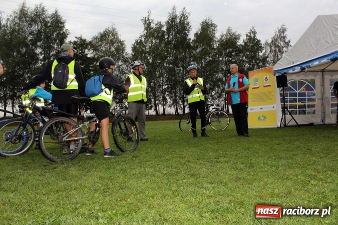 Zdjęcie w galerii na portalu naszraciborz.pl: Mieszkańcy gminy Kornowac i Czesi na rowerach uczcili 10-lecie współpracy  wiadomości z regionu