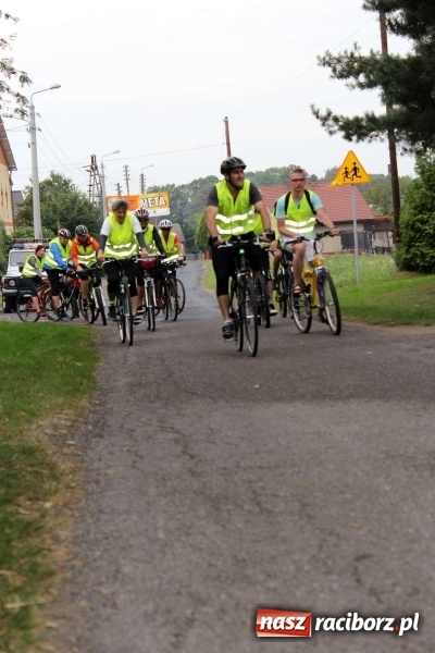 Zdjęcie w galerii na portalu naszraciborz.pl: Mieszkańcy gminy Kornowac i Czesi na rowerach uczcili 10-lecie współpracy  wiadomości z regionu