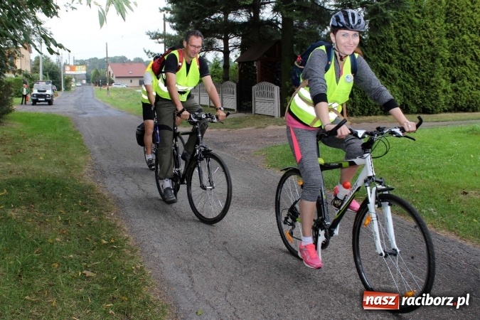Zdjęcie w galerii na portalu naszraciborz.pl: Mieszkańcy gminy Kornowac i Czesi na rowerach uczcili 10-lecie współpracy  wiadomości z regionu