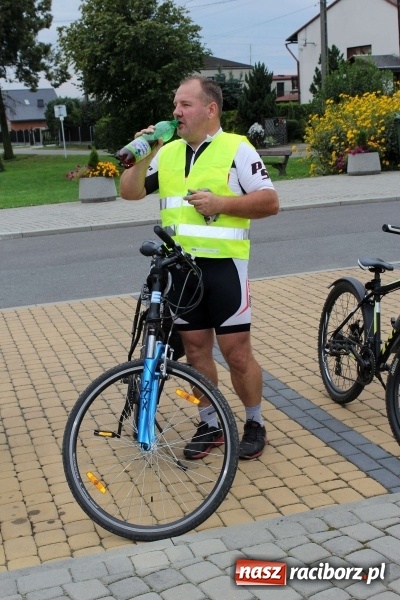Zdjęcie w galerii na portalu naszraciborz.pl: Mieszkańcy gminy Kornowac i Czesi na rowerach uczcili 10-lecie współpracy  wiadomości z regionu