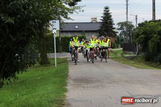 Zdjęcie w galerii na portalu naszraciborz.pl: Mieszkańcy gminy Kornowac i Czesi na rowerach uczcili 10-lecie współpracy  wiadomości z regionu