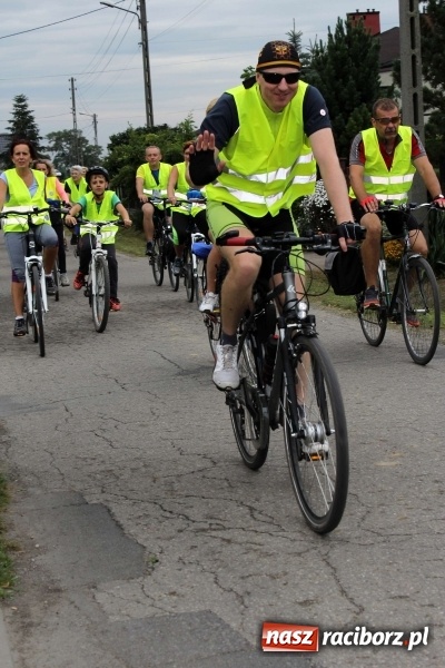 Zdjęcie w galerii na portalu naszraciborz.pl: Mieszkańcy gminy Kornowac i Czesi na rowerach uczcili 10-lecie współpracy  wiadomości z regionu