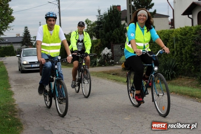 Zdjęcie w galerii na portalu naszraciborz.pl: Mieszkańcy gminy Kornowac i Czesi na rowerach uczcili 10-lecie współpracy  wiadomości z regionu