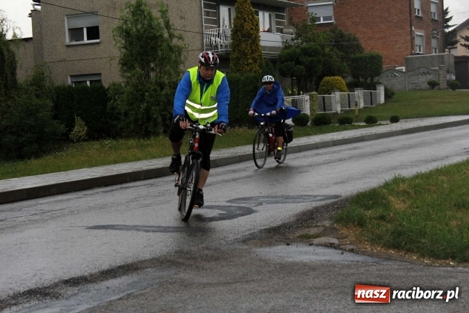 Zdjęcie w galerii na portalu naszraciborz.pl: Mieszkańcy gminy Kornowac i Czesi na rowerach uczcili 10-lecie współpracy  wiadomości z regionu