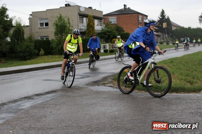 Zdjęcie w galerii na portalu naszraciborz.pl: Mieszkańcy gminy Kornowac i Czesi na rowerach uczcili 10-lecie współpracy  wiadomości z regionu