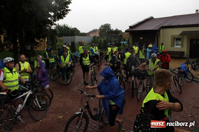 Zdjęcie w galerii na portalu naszraciborz.pl: Mieszkańcy gminy Kornowac i Czesi na rowerach uczcili 10-lecie współpracy  wiadomości z regionu