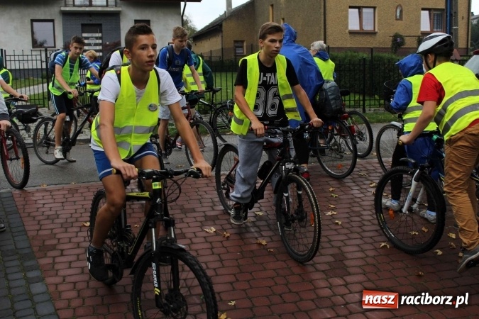 Zdjęcie w galerii na portalu naszraciborz.pl: Mieszkańcy gminy Kornowac i Czesi na rowerach uczcili 10-lecie współpracy  wiadomości z regionu