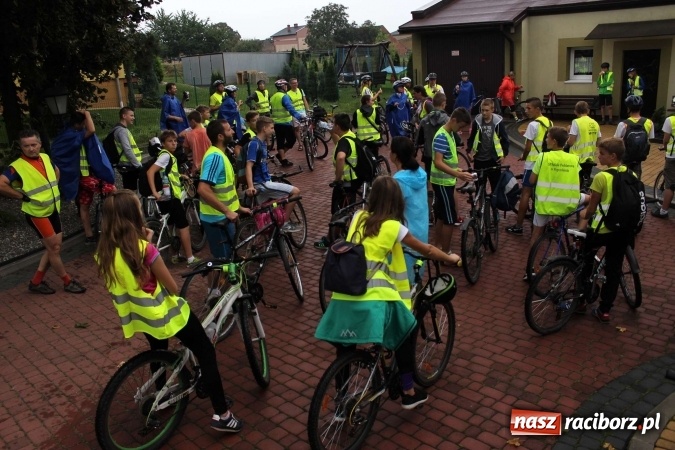 Zdjęcie w galerii na portalu naszraciborz.pl: Mieszkańcy gminy Kornowac i Czesi na rowerach uczcili 10-lecie współpracy  wiadomości z regionu