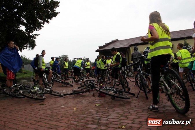 Zdjęcie w galerii na portalu naszraciborz.pl: Mieszkańcy gminy Kornowac i Czesi na rowerach uczcili 10-lecie współpracy  wiadomości z regionu