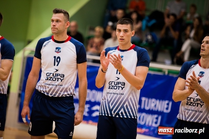 Zdjęcie w galerii na portalu naszraciborz.pl: Mistrzowskie starcie dla ZAKSY Kędzierzyn-Koźle. Wygrana Jastrzębskiego Węgla wiadomości z regionu