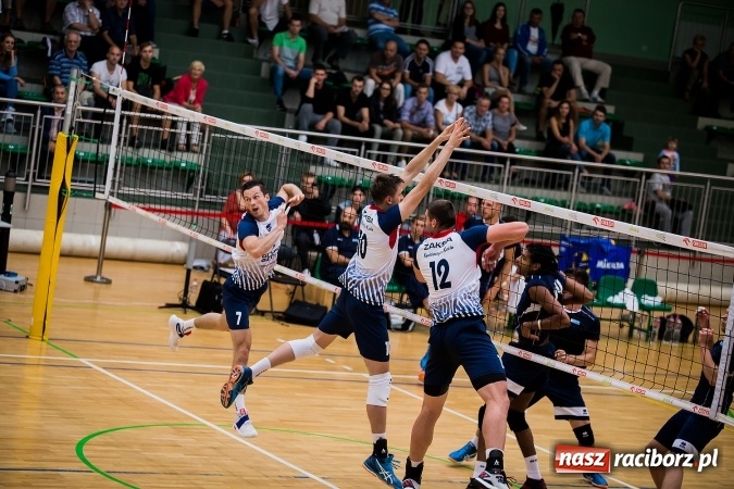 Zdjęcie w galerii na portalu naszraciborz.pl: Mistrzowskie starcie dla ZAKSY Kędzierzyn-Koźle. Wygrana Jastrzębskiego Węgla wiadomości z regionu